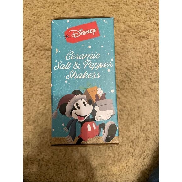 Disney Mickey and Minnie Snowman Christmas Ceramic Salt & Pepper Set - Picture 7 of 7